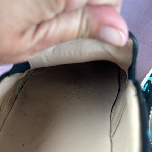 AUTHENTIC GUCCI GHOST GG GRAFFITI LEATHER SLIP ON SNEAKER SZ40 - Picture 9 of 9